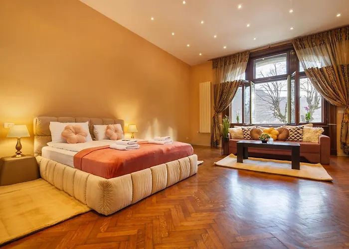 Central Park Residence